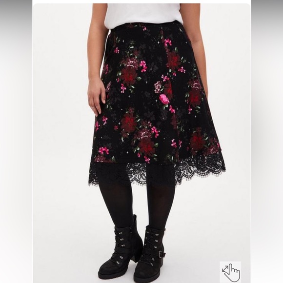 Black Floral Premium Ponte Lace Midi Skirt. Never worn. - Picture 1 of 7